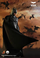 Batman  Batman Begins - Quarter Scale Series 